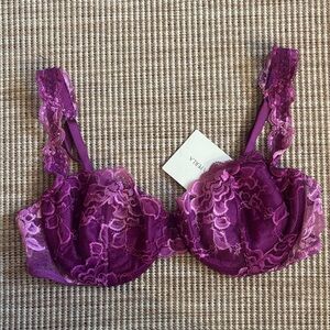 NWT La Perla Magenta Lace Bra 38B